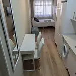 Andres Tamayo Calle, Apartamento En Av America Y Diego De Leon